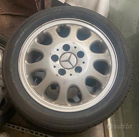4 Cerchi gommati mercedes classe a da 15
