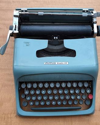 Olivetti studio 44 vintage con valigetta originale