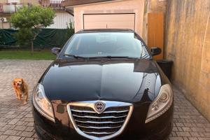 Lancia delta 1.6 multijet