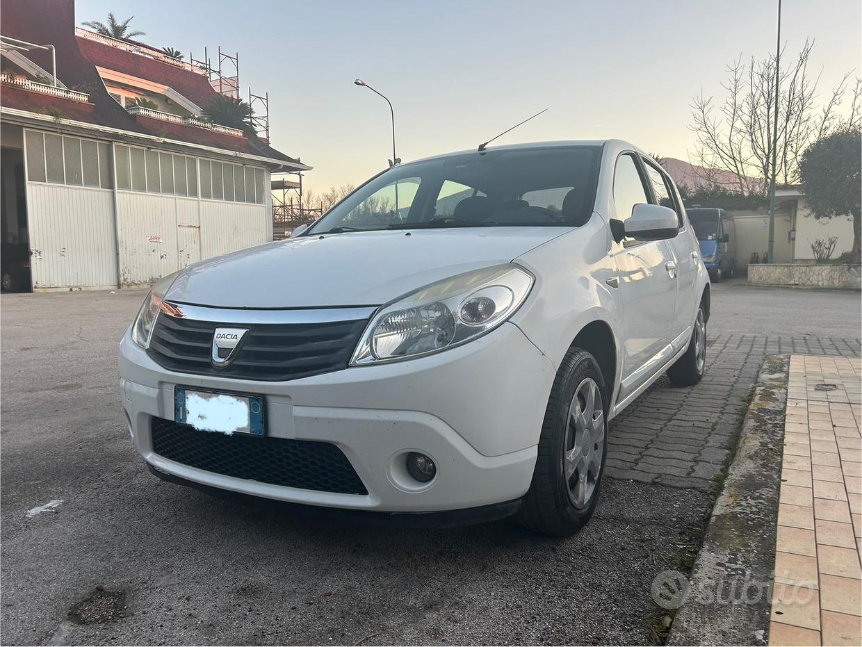 DACIA Sandero 1ª serie