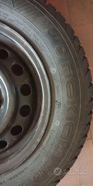Set 4 gomme invernali Nokian 175/70 R13 82 T