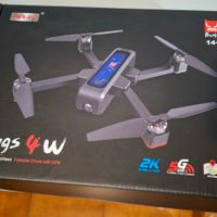 Giocattolo volante quadrimotore 