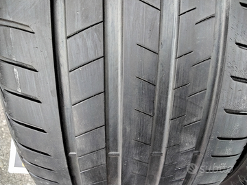 4 gomme usate bridgestone 275 35 21 103y estive