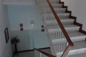 Ponsacco - casa singola libera su quattro lati