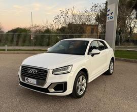 AUDI Q2 30 TDI S tronic Business Design