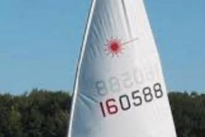 Laser barca a vela adatta per imparare a navigare