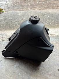 Serbatoio yamaha TT 600 + parafango