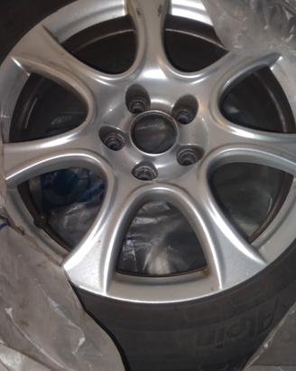 set cerchi 16 e gomme invernali alfa romeo 