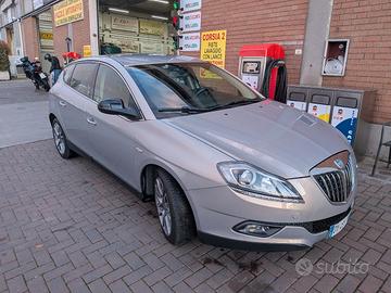 lancia delta 1.6 120