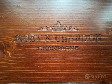 Cassa legno pregiata fattura Moet & Chandon Champa