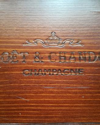 Cassa legno pregiata fattura Moet & Chandon Champa