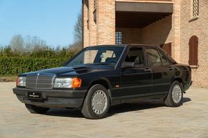 1988 MERCEDES-BENZ 190 E - MER00293