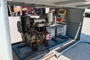 trattore generatore dinamo nuova motore50cvnuovo