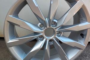 1 cerchio in lega Volkswagen 