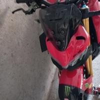 Ducati Streetfighter V4S - 2024