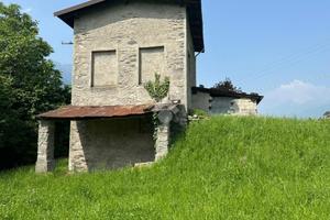 TERRENO A POSTALESIO