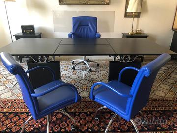 Scrivania tavolo di Poltrona Frau in pelle nera