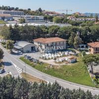 Terratetto con 3 appartamenti