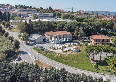 Terratetto con 3 appartamenti