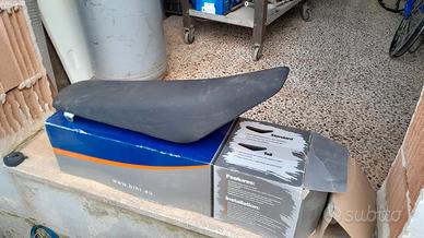 sella è  parafango yamaha yz cross/ enduro