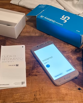 Samsung Galaxy J5 2017 Oro Completo