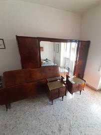 Camera da letto completa in radica