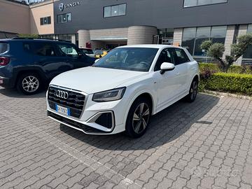 Audi Q2 sline 2000 116cv 2022