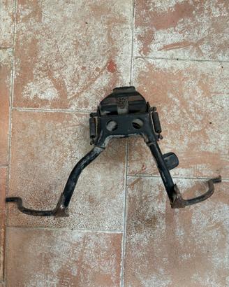 cavalletto centrale piaggio scooter 50/125