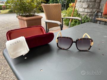 Occhiali da sole Gucci pari al nuovo