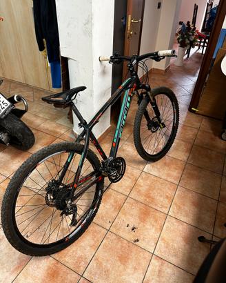 MOUNTAINBIKE