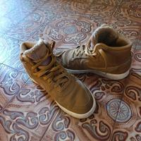 Nike imbottite marrone/senape