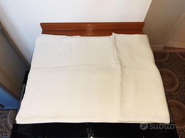 COPRILETTO IN CANAPA 220 x 250 cm