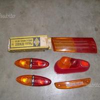 Plastiche fanalini posteriori Renault