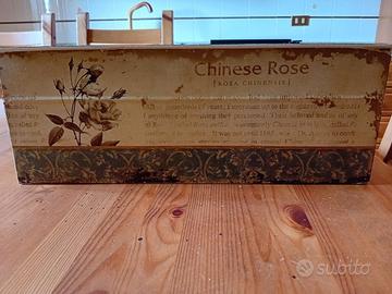 contenitore  in latta VINTAGE 