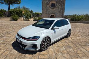 Volkswagen Golf GTI Performance 2.0 TSI 245 CV DSG