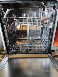 lavastoviglie hotpoint ariston 13 coperti