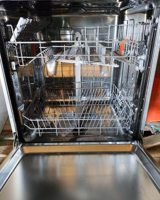 lavastoviglie hotpoint ariston 13 coperti