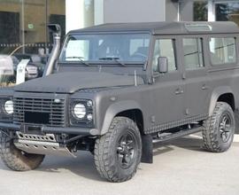 Land Rover Defender 110 2.4 TD4 Station Wagon...