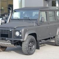 Land Rover Defender 110 2.4 TD4 Station Wagon...