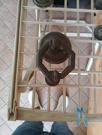 maniglione in ottime per bussare al portoncino