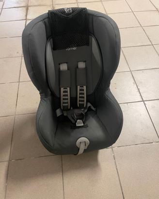 SEGGIOLINO AUTO ROMER CON ISOFIX