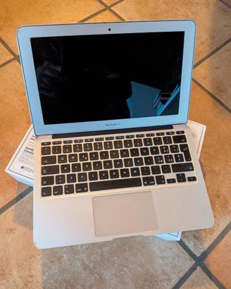 MacBook Air 11"  - 4GB RAM - Funzionante