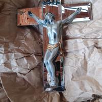 Crocifisso moderno