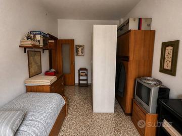 S2 appartamento con cantina e posti auto