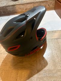 Casco giro switchblade