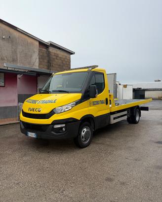 Carroatrezzi iveco daily 3.0mjet isoli