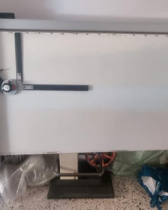 Tavolo da disegno professionale