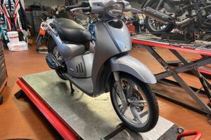 Aprilia scarabeo 50 4t