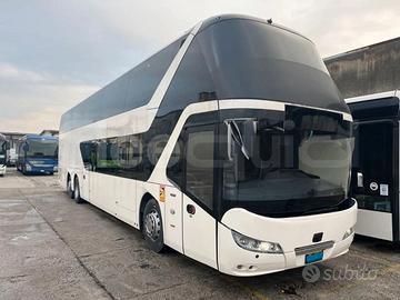 Neoplan Skyliner