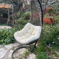 Poltrona sospesa da giardinointerno con base